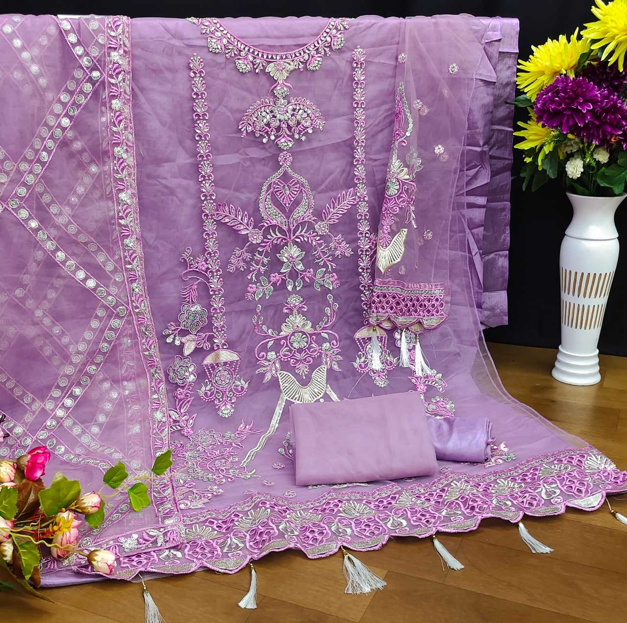 Embroidery Suit