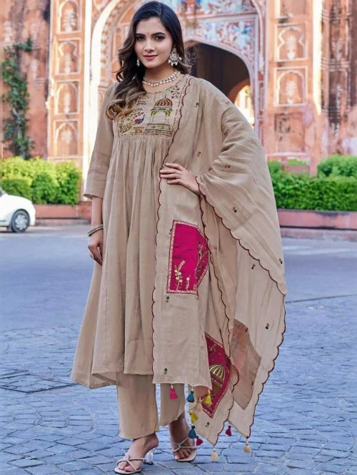 Heavy Roman Silk Ladies Suit 145