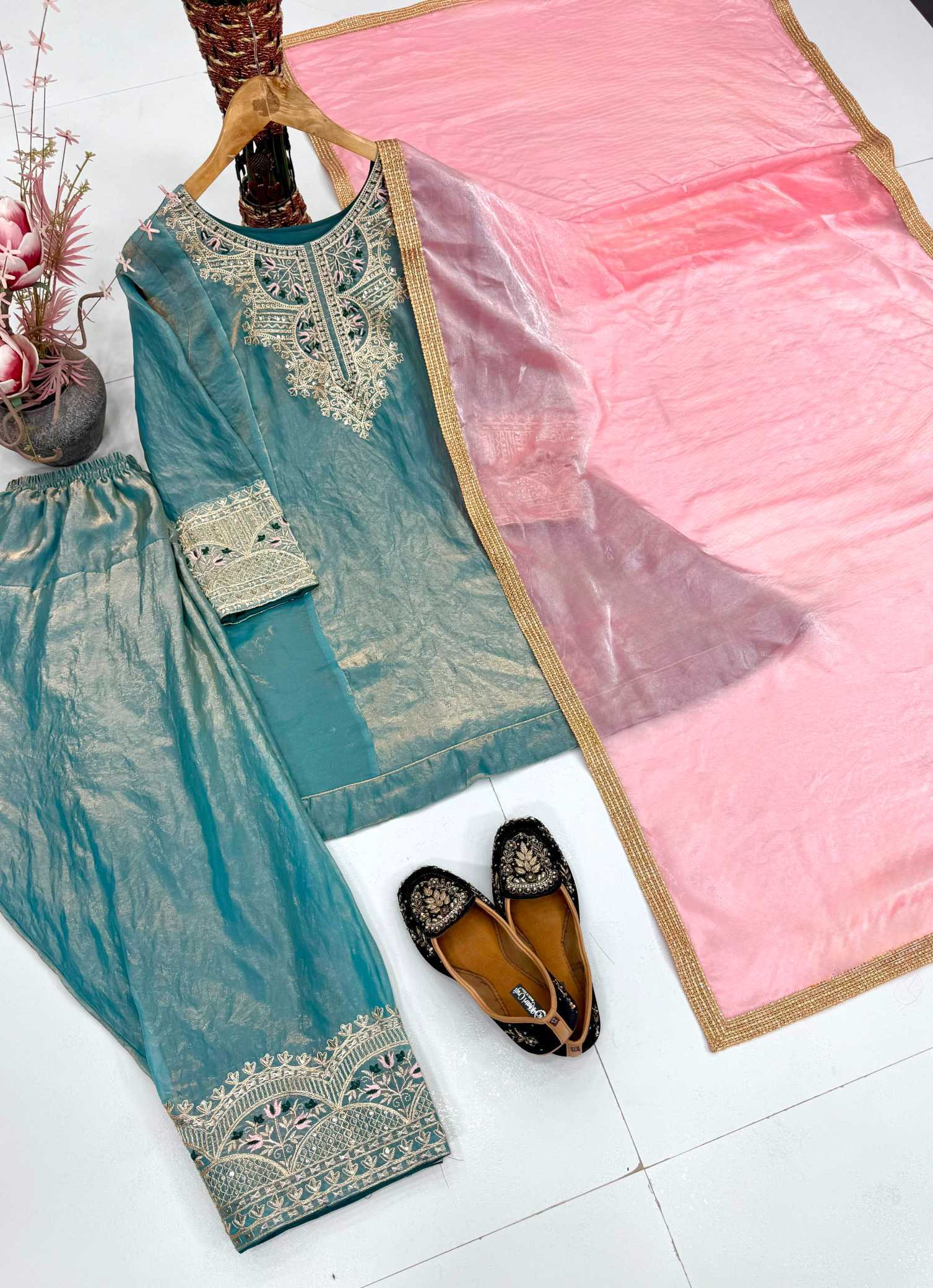 Embroidery Suit