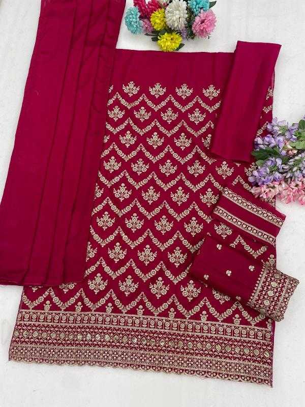 Chinon Embroidery Suit in Rama