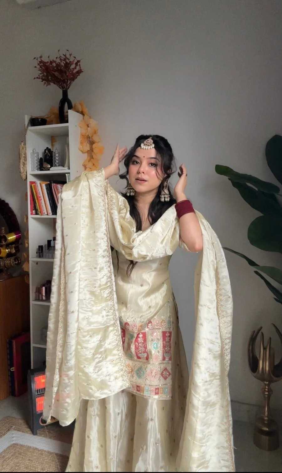 Crepe Silk Embroidery Suit