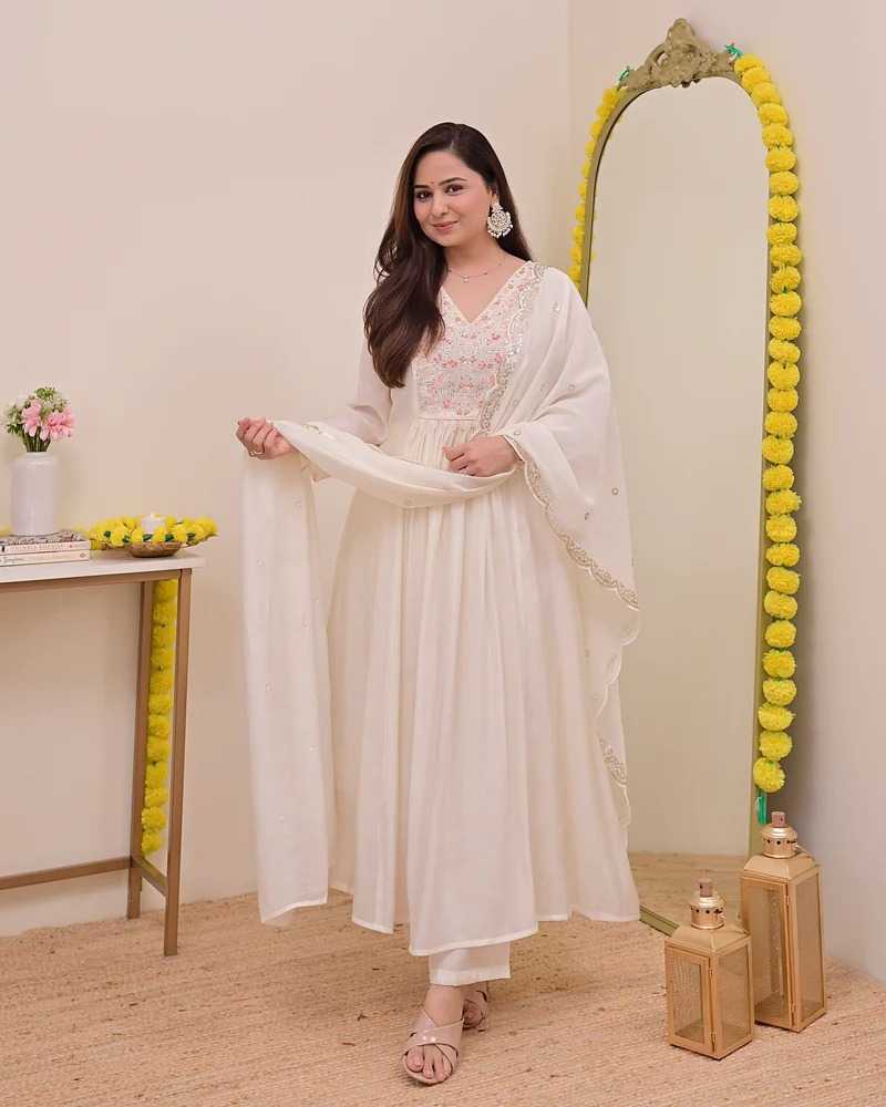 Chanderi Silk Embroidery Suit