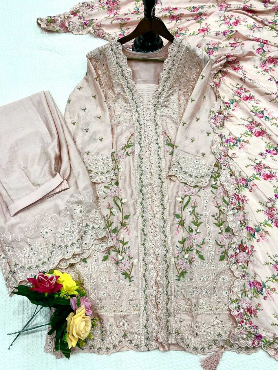 Embroidery Suit