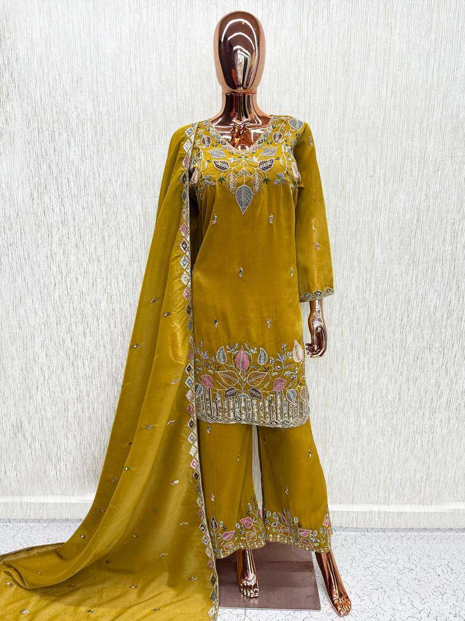 Eba-zeenat Heavy Roman Silk Ladies Suit