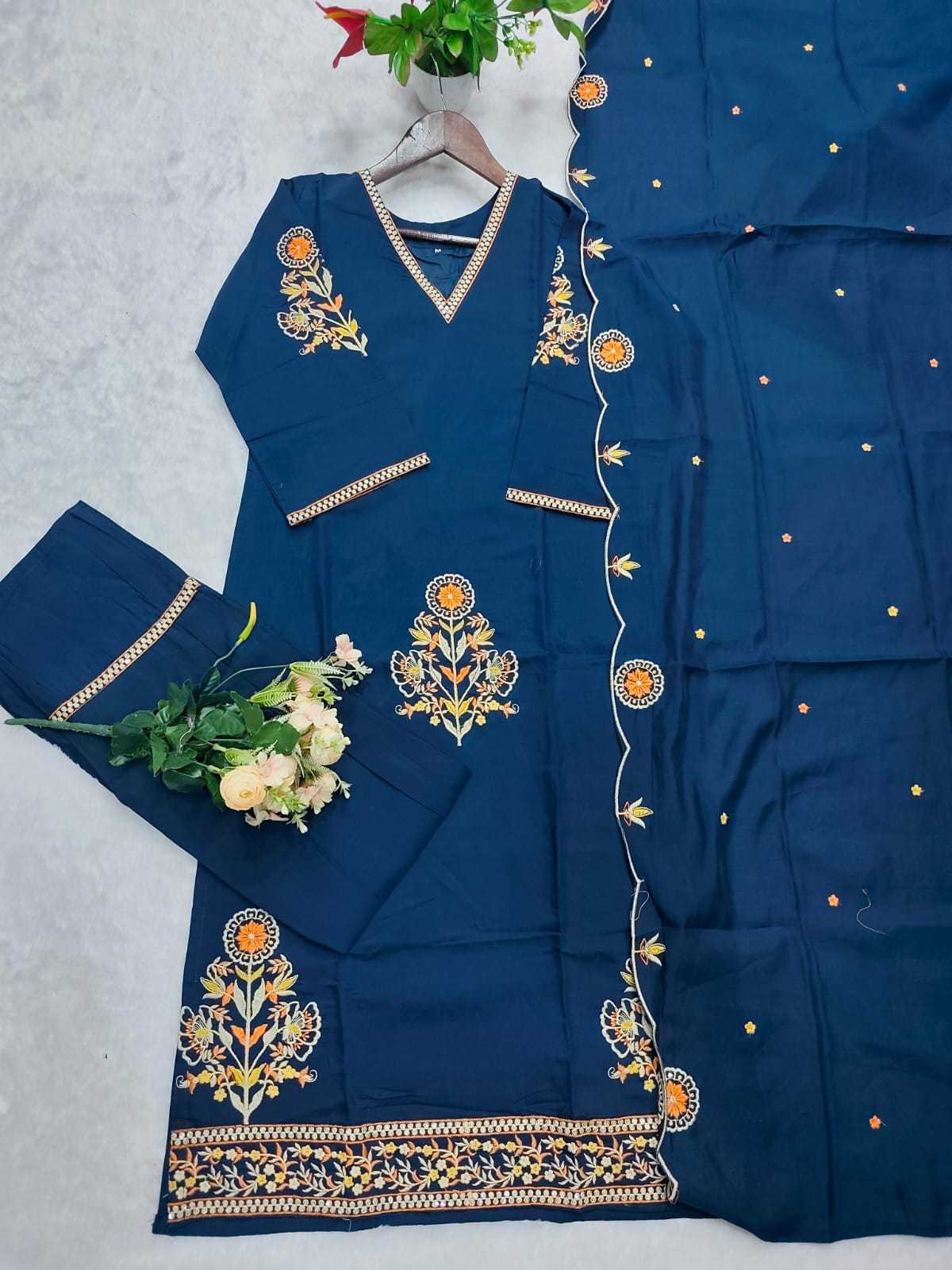 Heavy Roman Silk Embroidery Suit