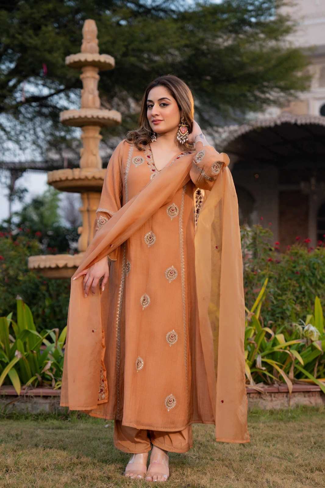 Crush Silk Embroidery Suit