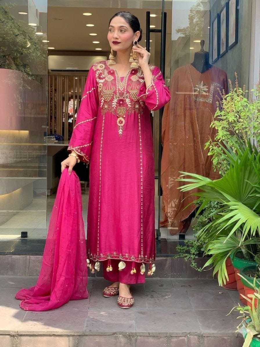 Madhuri Viscose Ladies Suit
