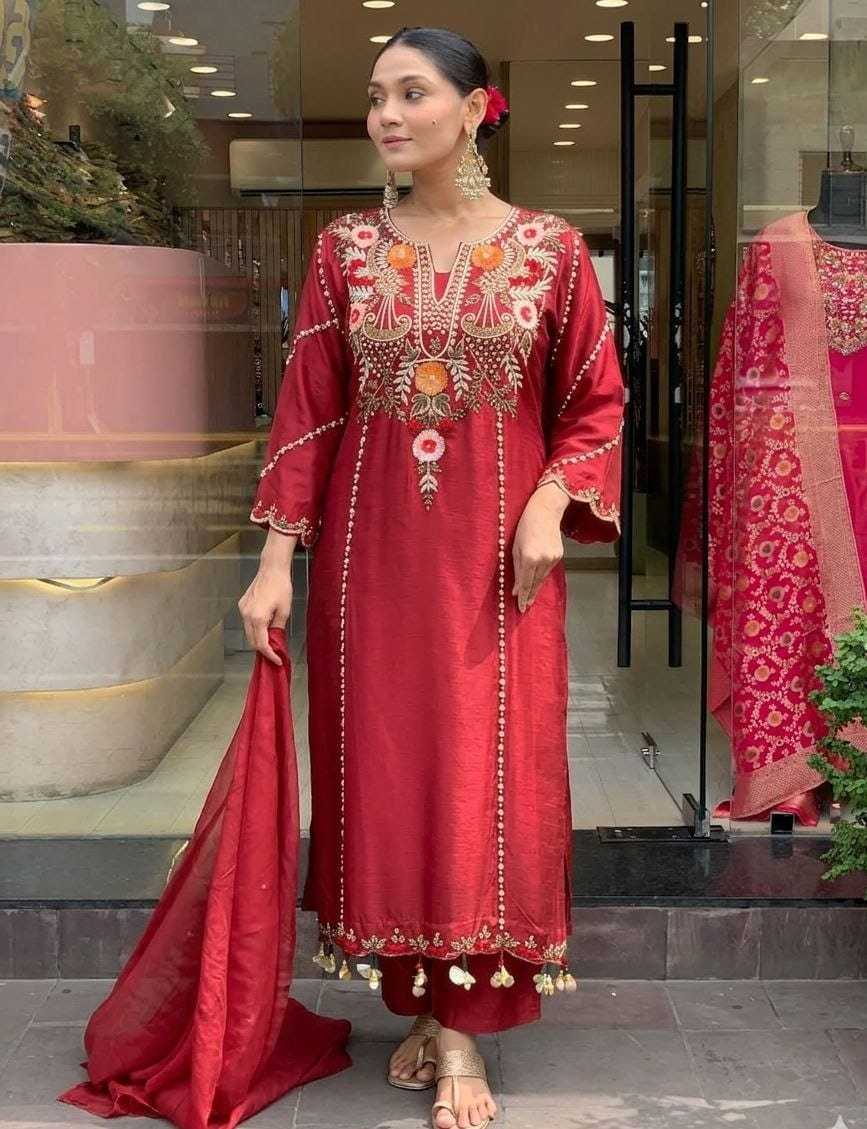 Madhuri Viscose Ladies Suit