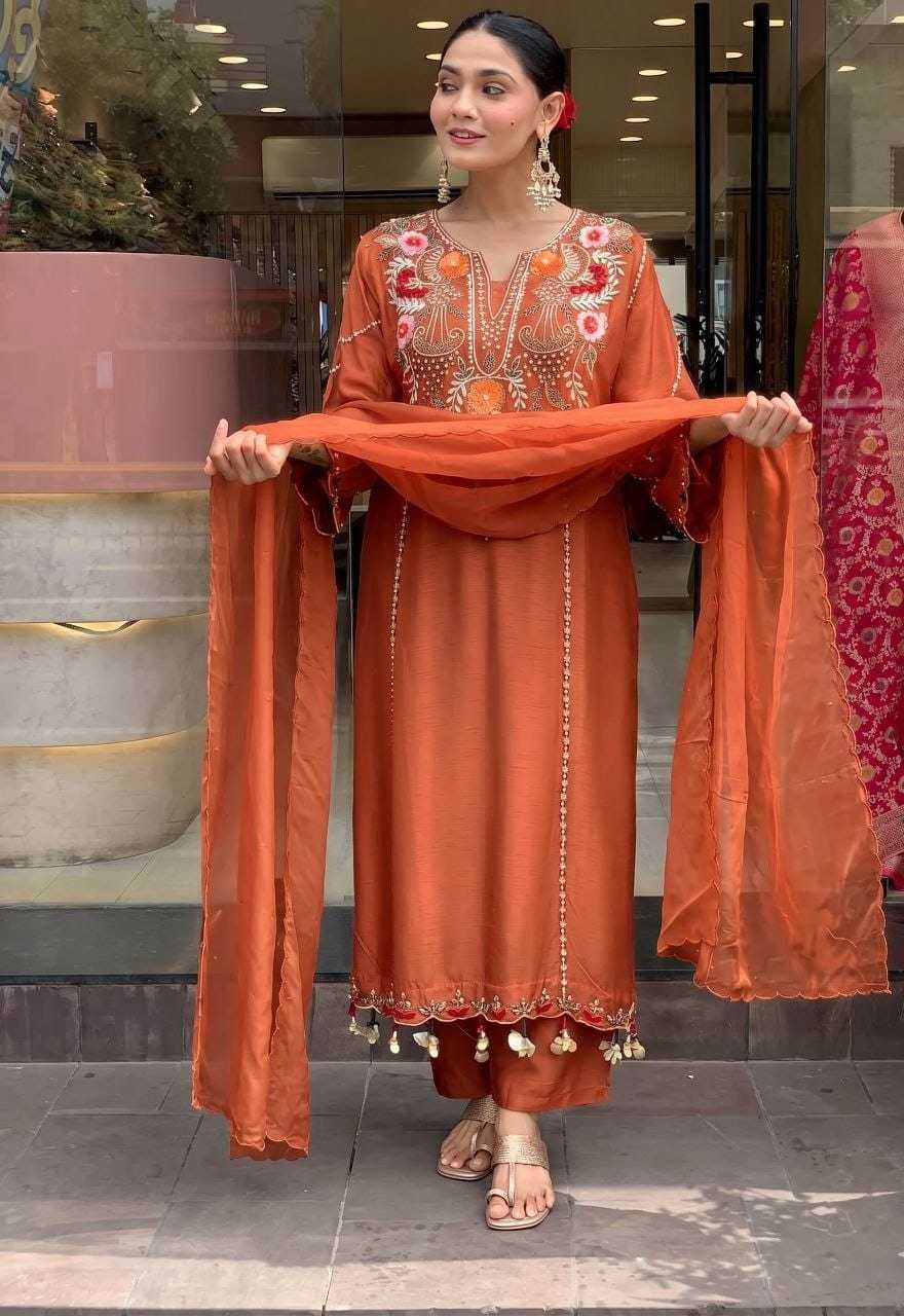 Madhuri Viscose Ladies Suit