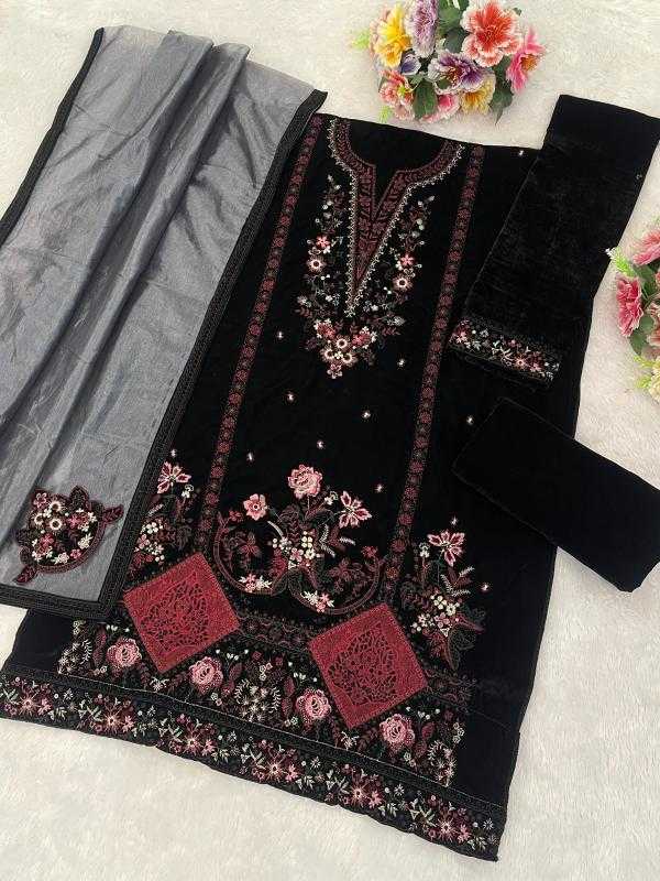 Mah-e-rooh Velvet Ladies Suit