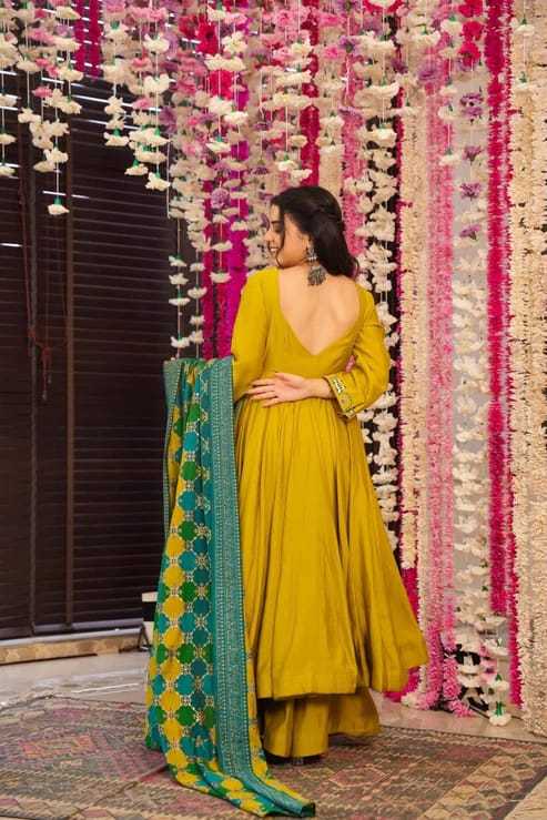 Embroidery Suit