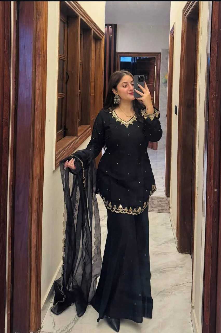 Crepe Silk Embroidery Suit