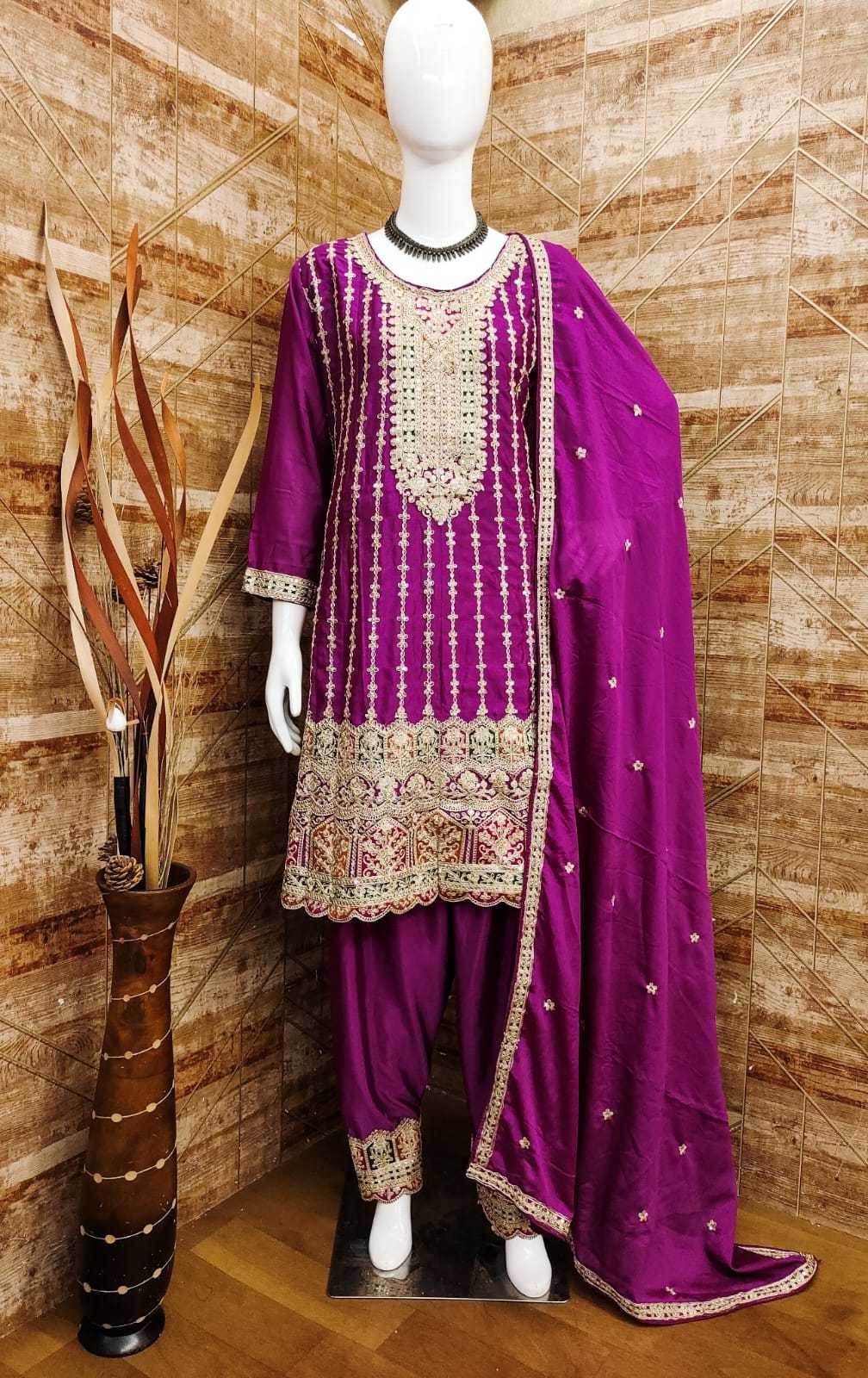 Sanskriti Aura Chinon Ladies Suit