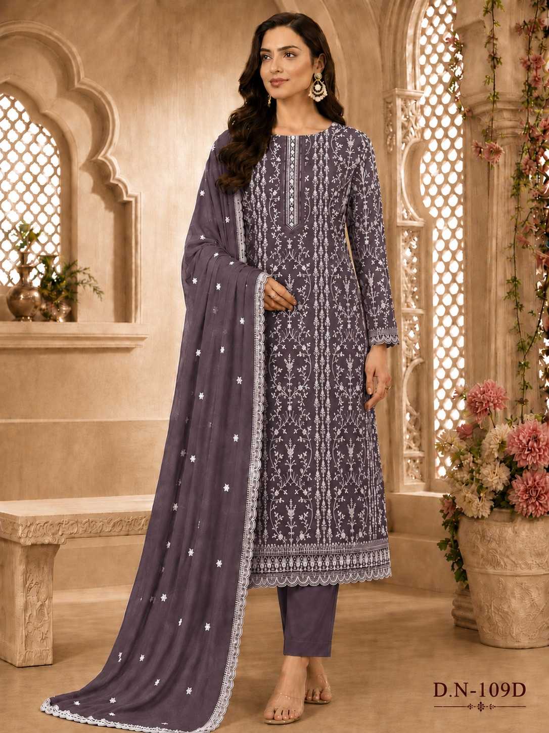 Crunchi Embroidery Suit
