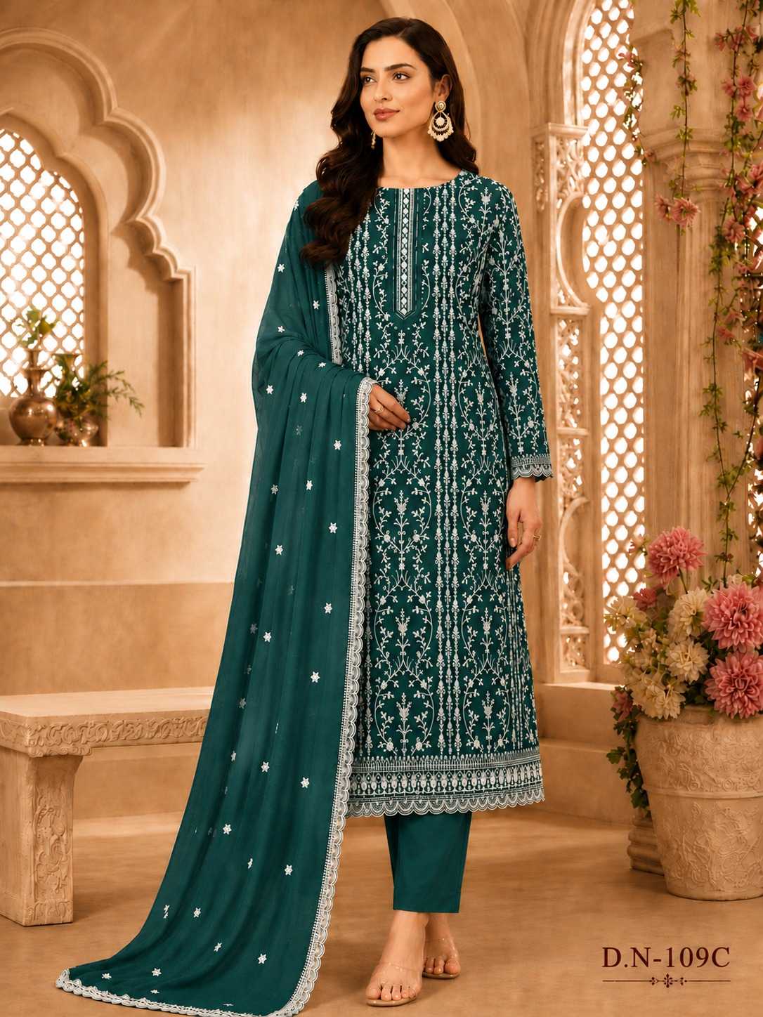 Crunchi Embroidery Suit