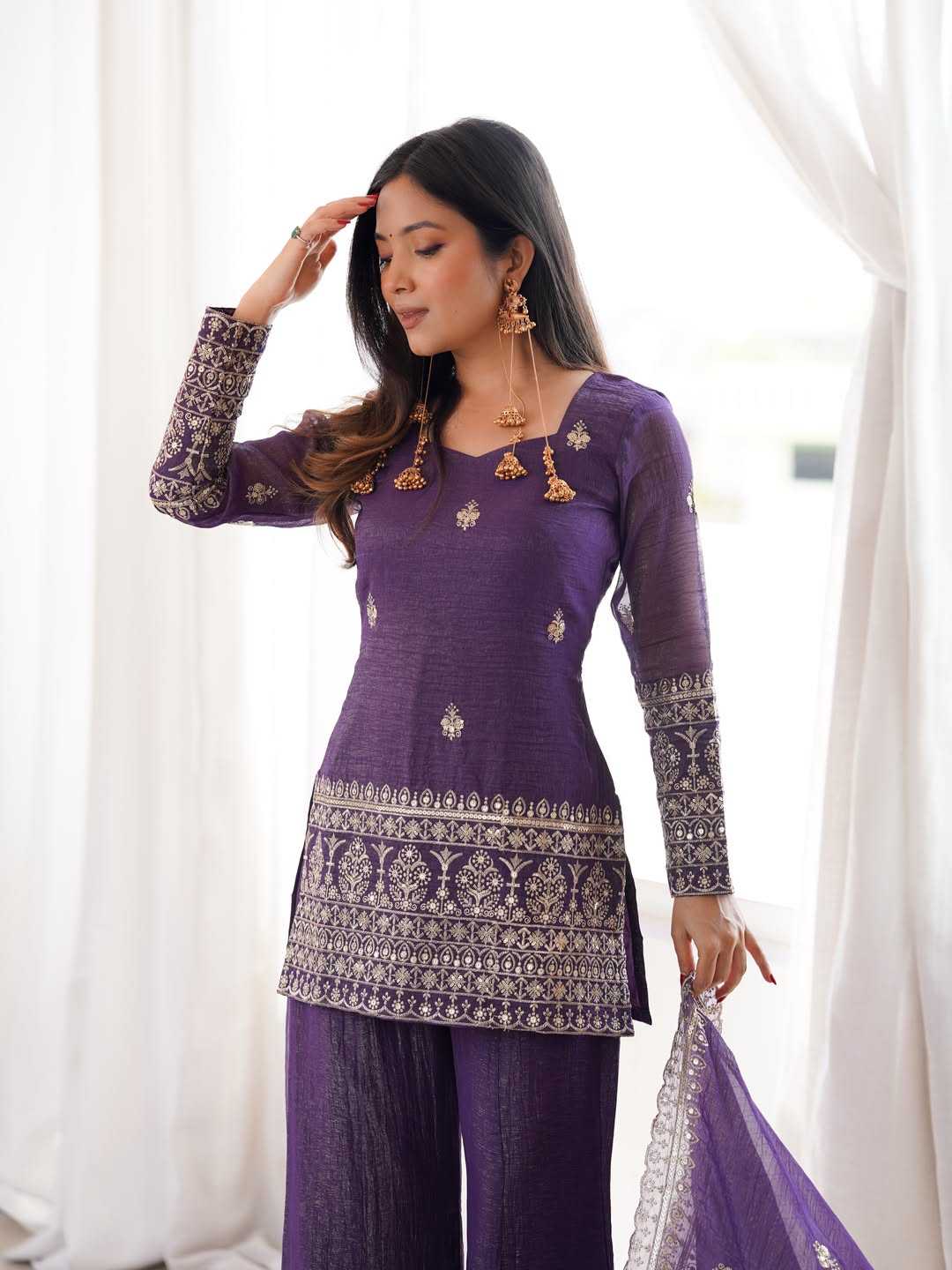 Crush Silk Embroidery Suit
