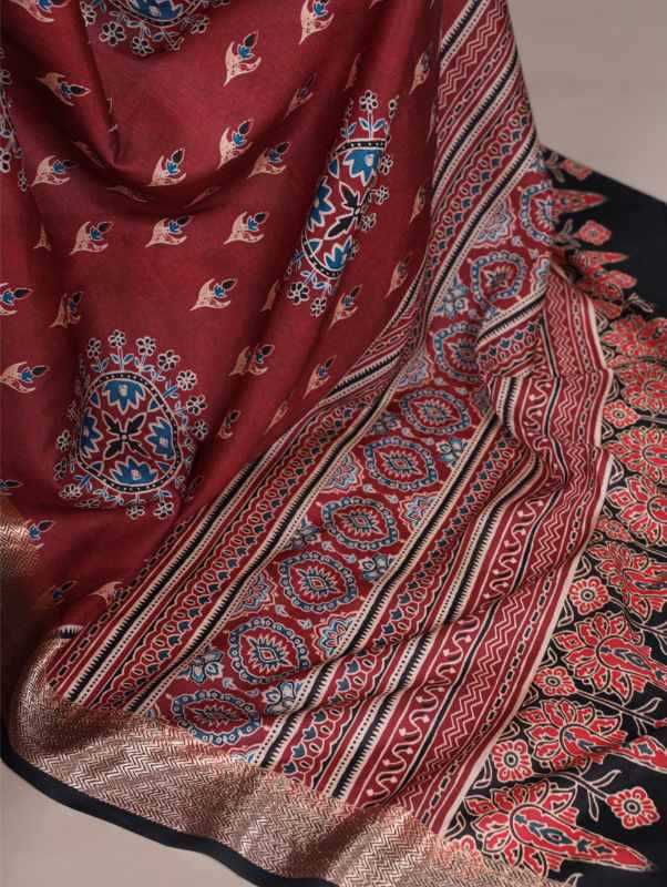 Tussar Silk Printed Saree in Red