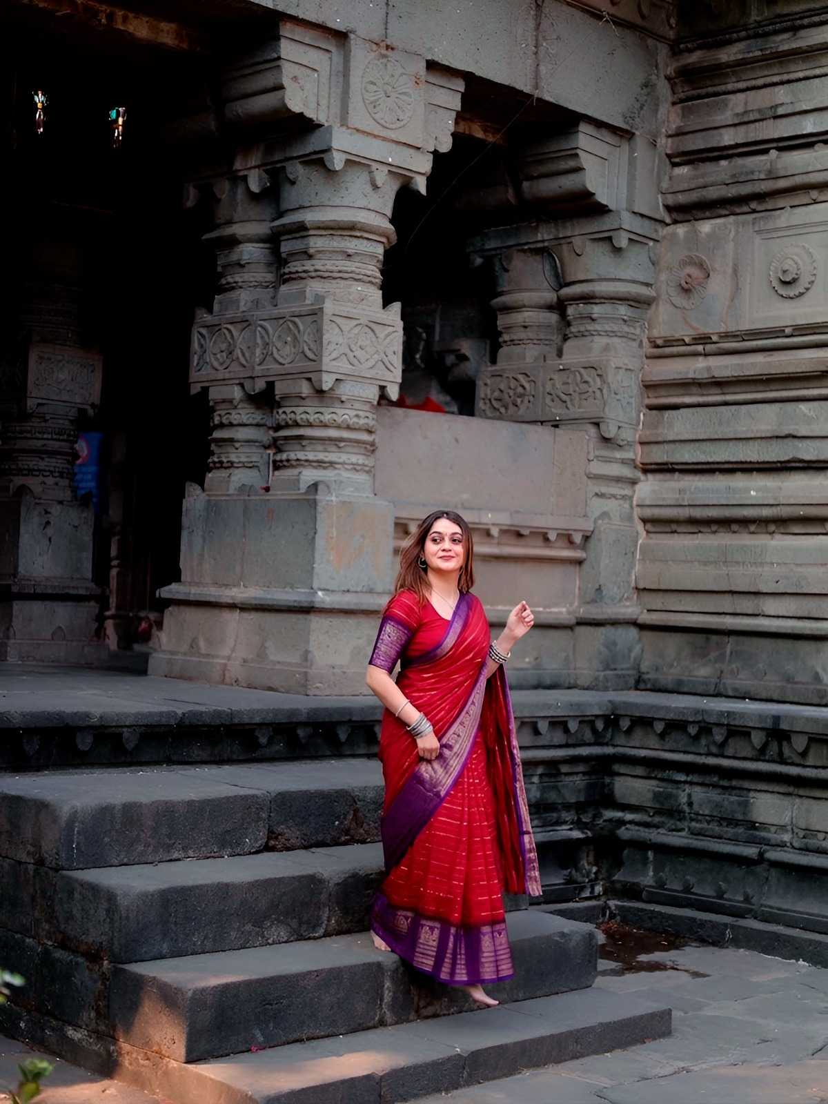 Crepe Designer Saree 7029