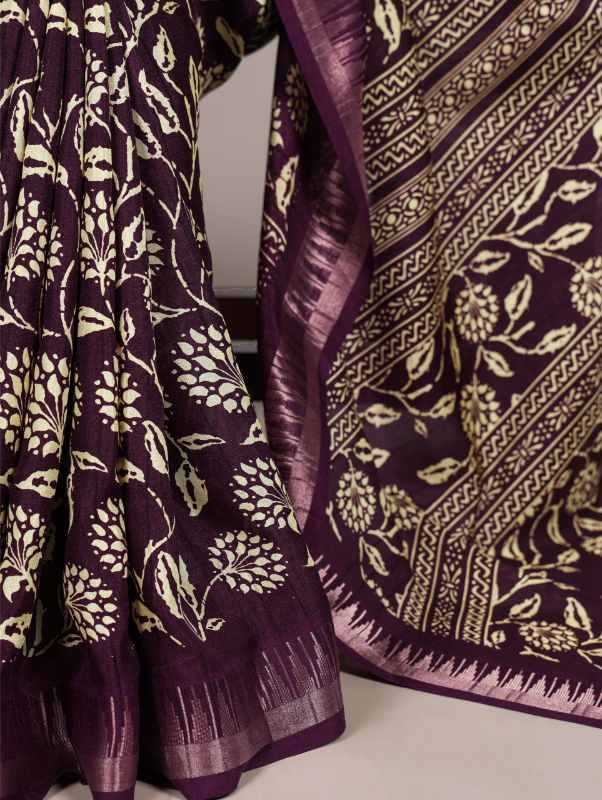 Slub Silk Designer Saree in Black