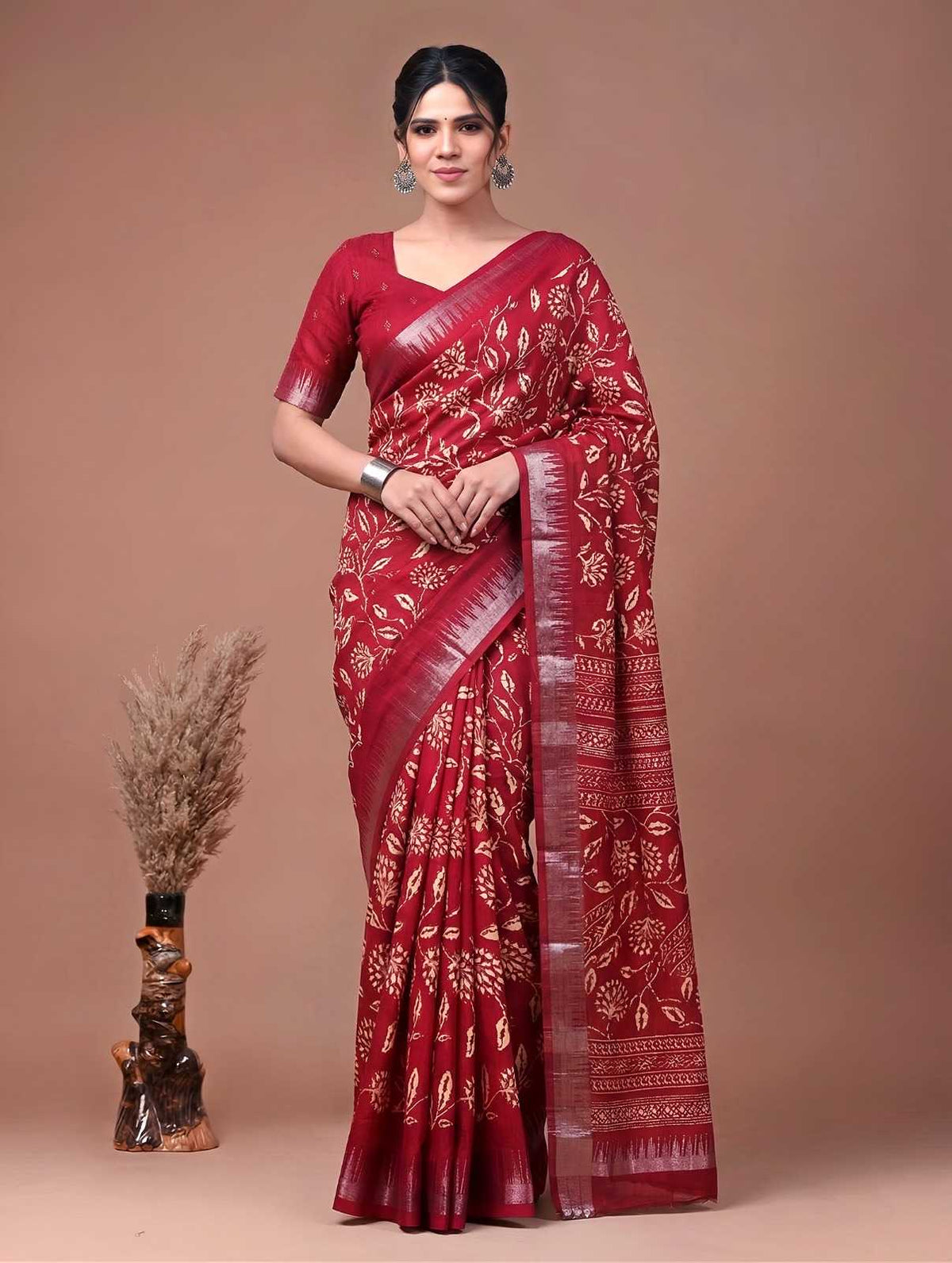 Slub Silk Printed Saree in Navy Blue