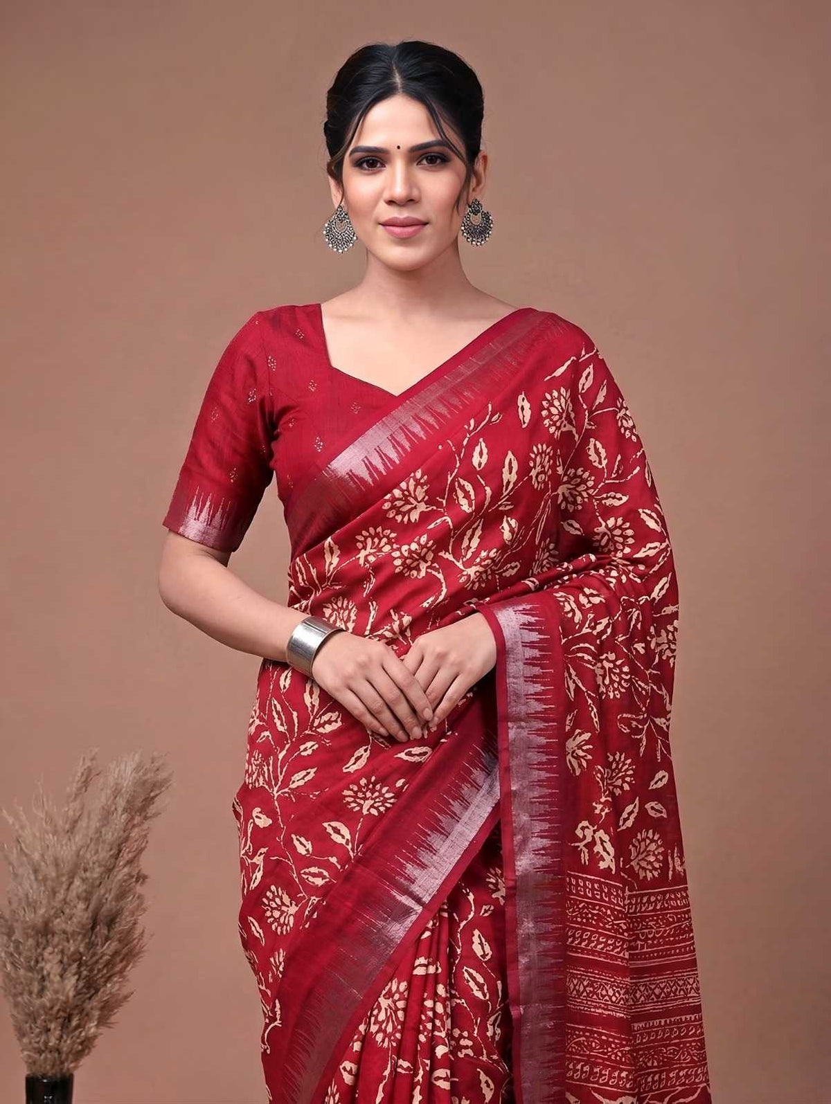 Slub Silk Printed Saree in Navy Blue