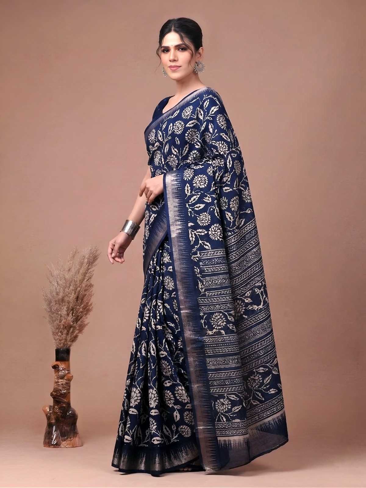 Slub Silk Printed Saree in Navy Blue