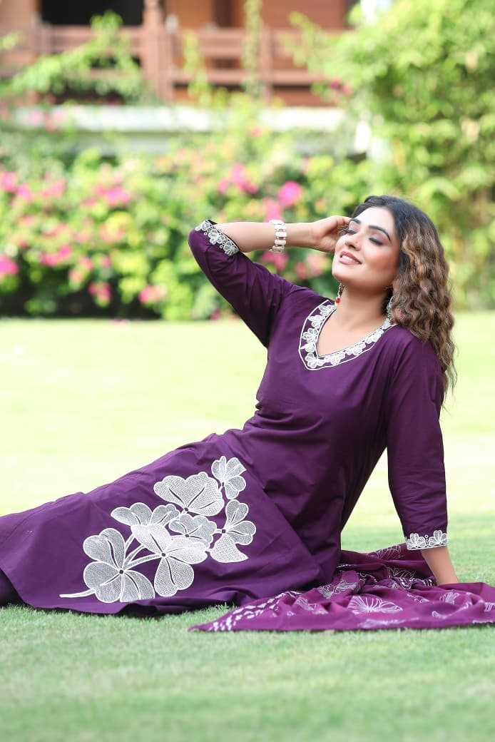 Embroidery Suit