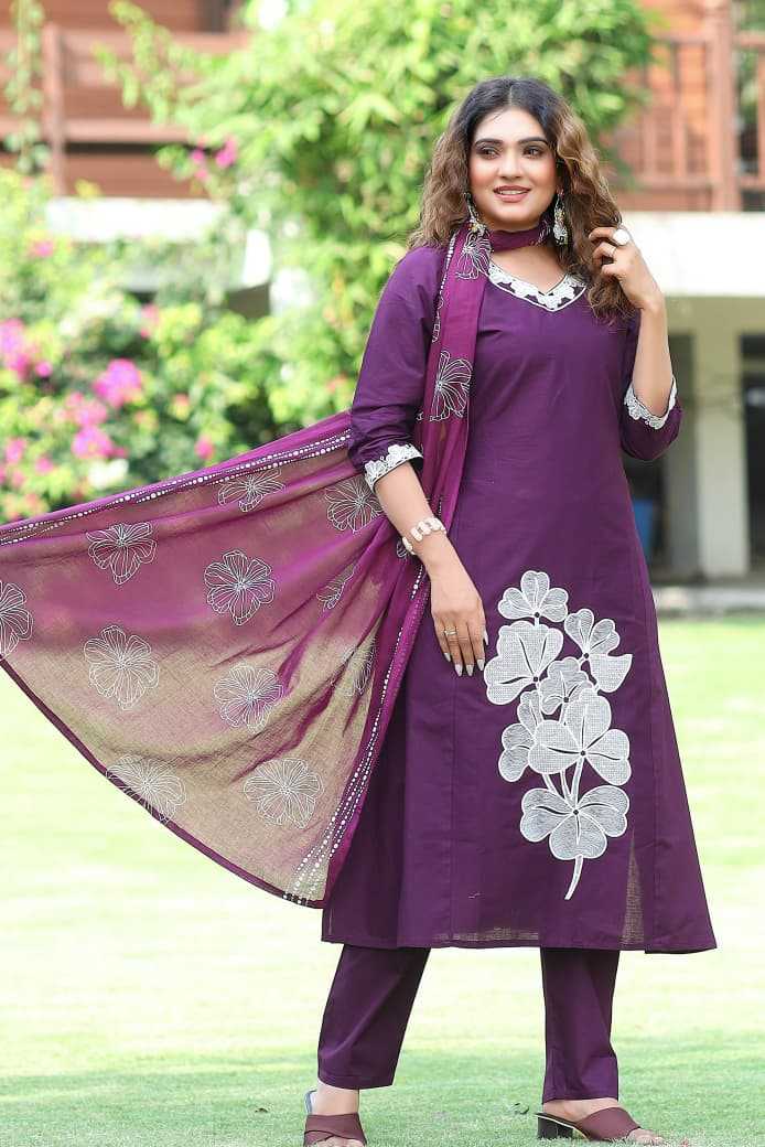 Embroidery Suit