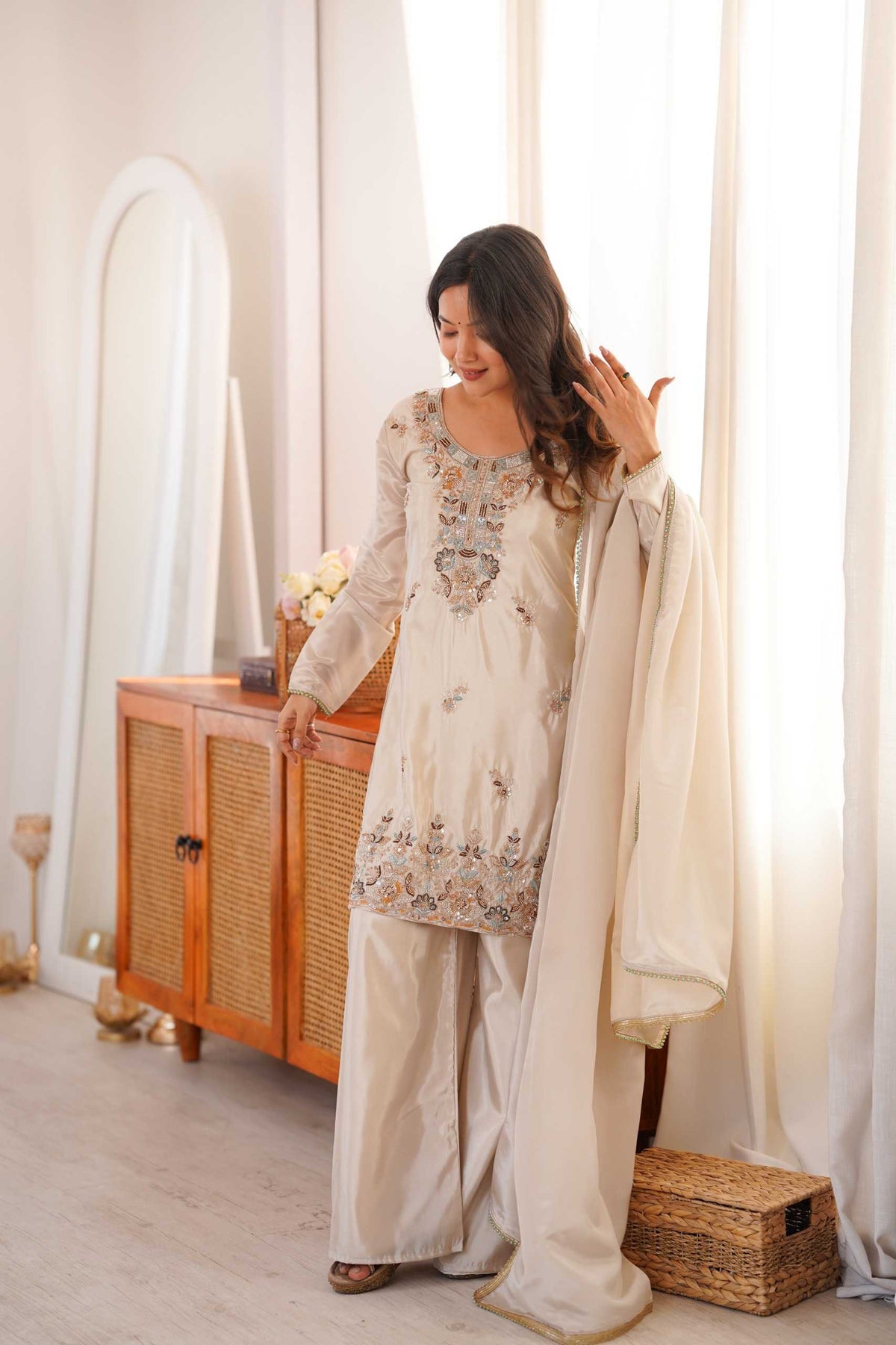 Silk Embroidery Suit 1018
