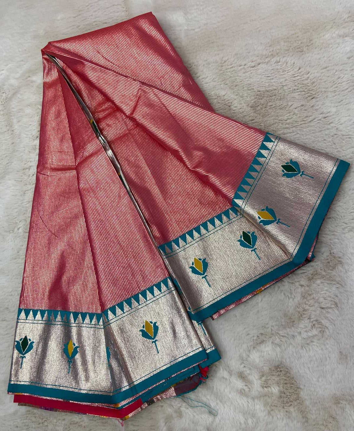 Aaravi Pure Silk Soft Saree