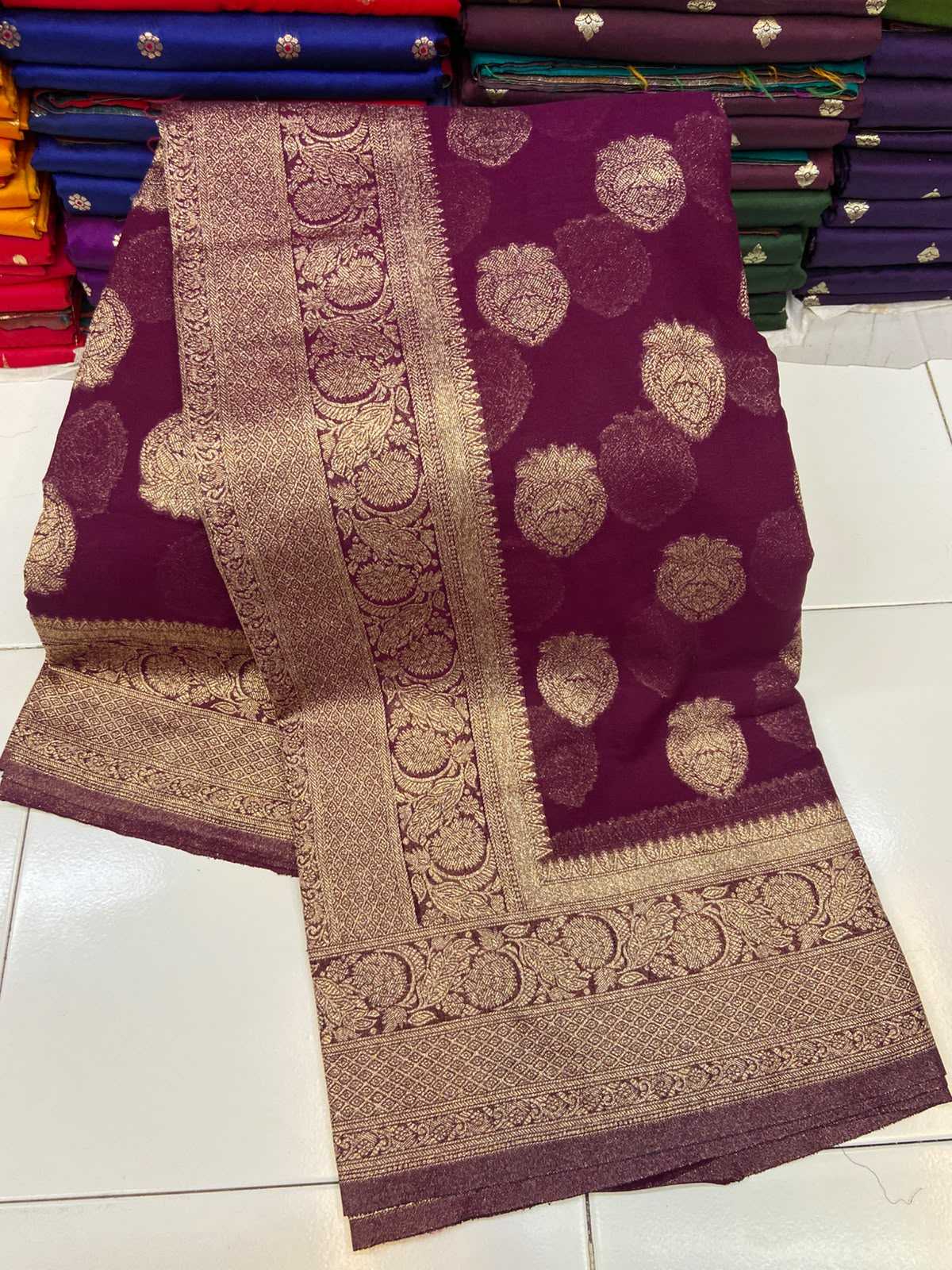 Aarnaavi Georgette Saree