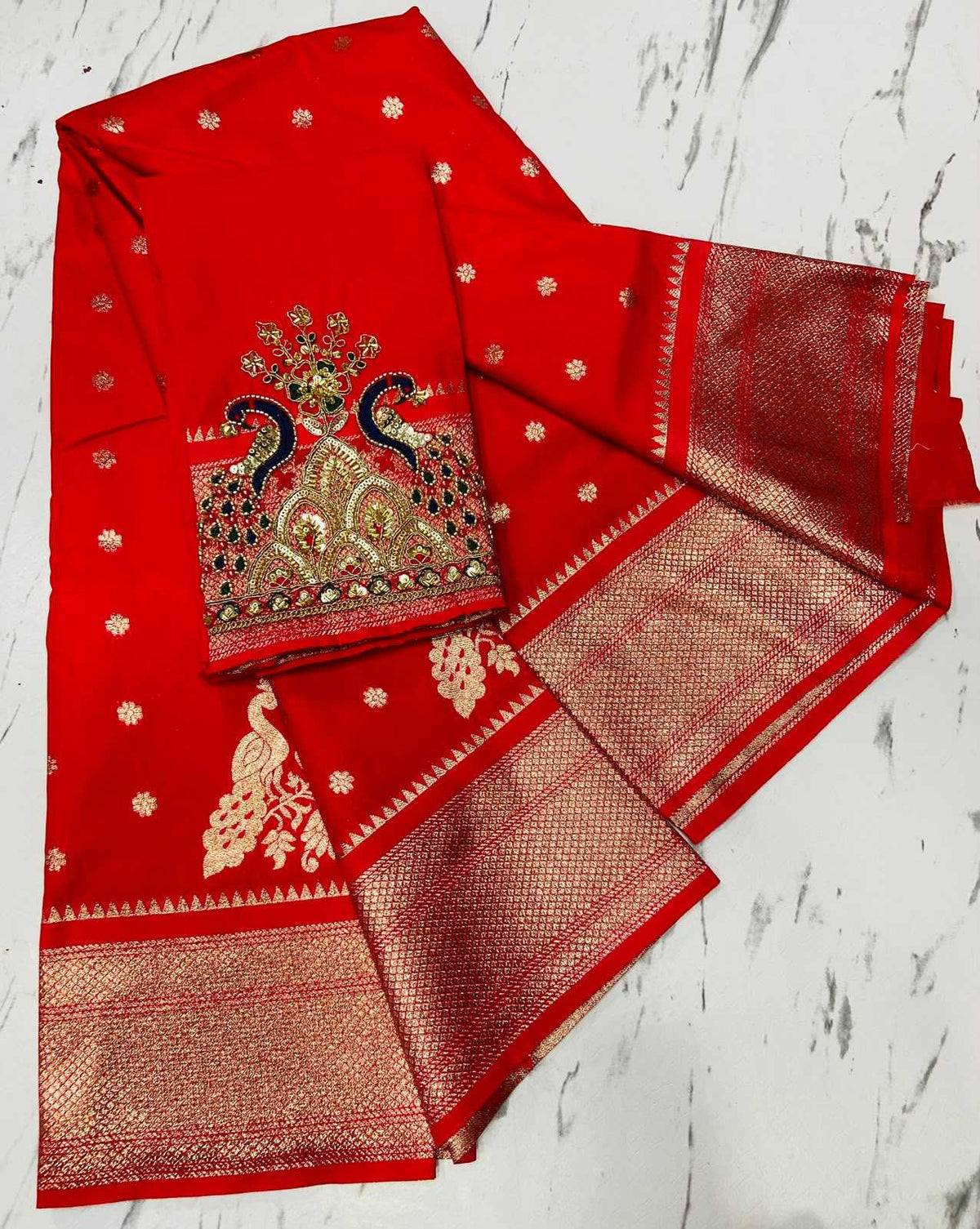Ahalini Pure Silk Soft Saree
