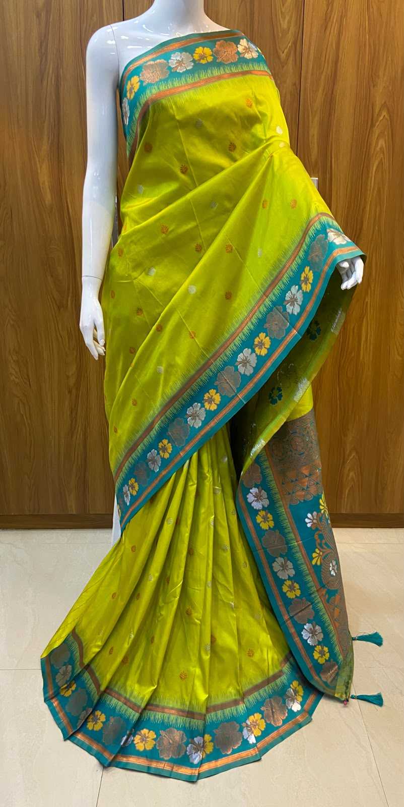 Anvika Pure Silk Soft Saree