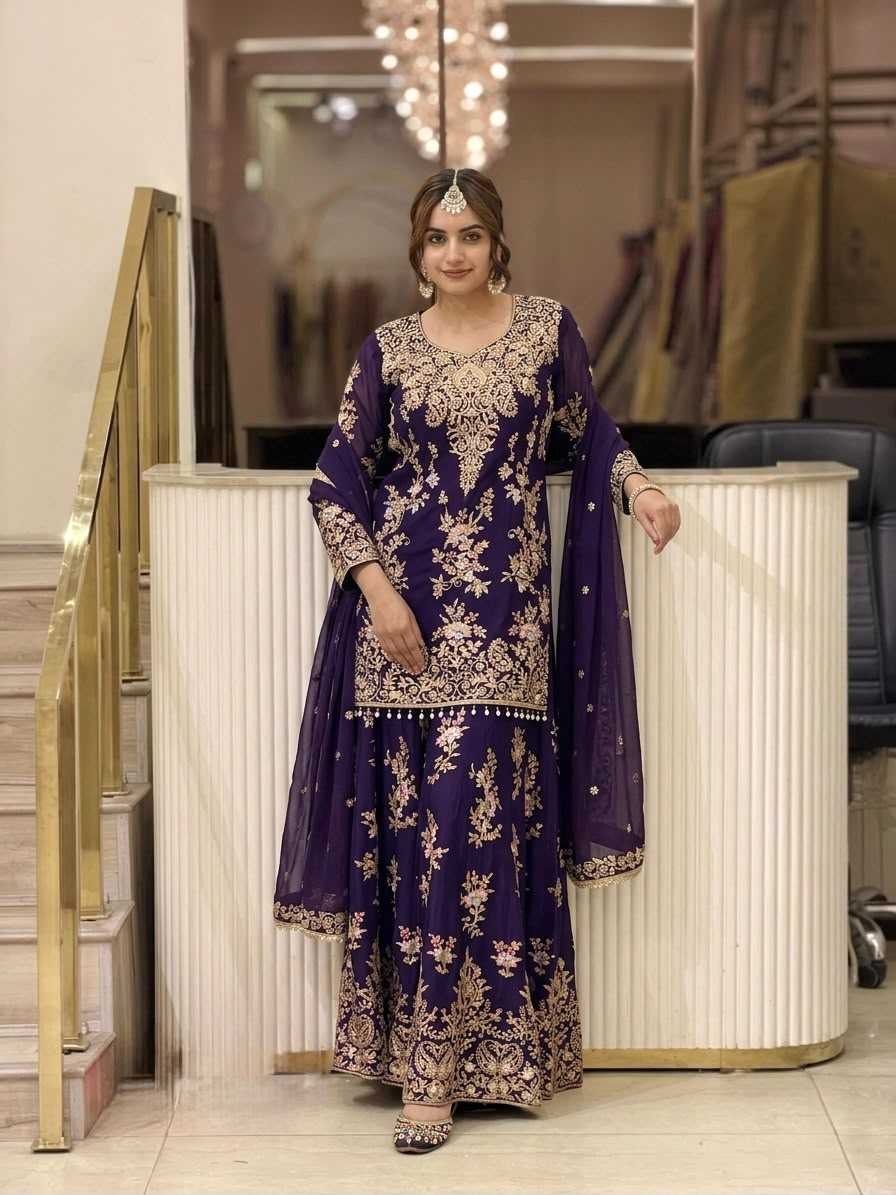 Faux Georgette Embroidery Suit in Red