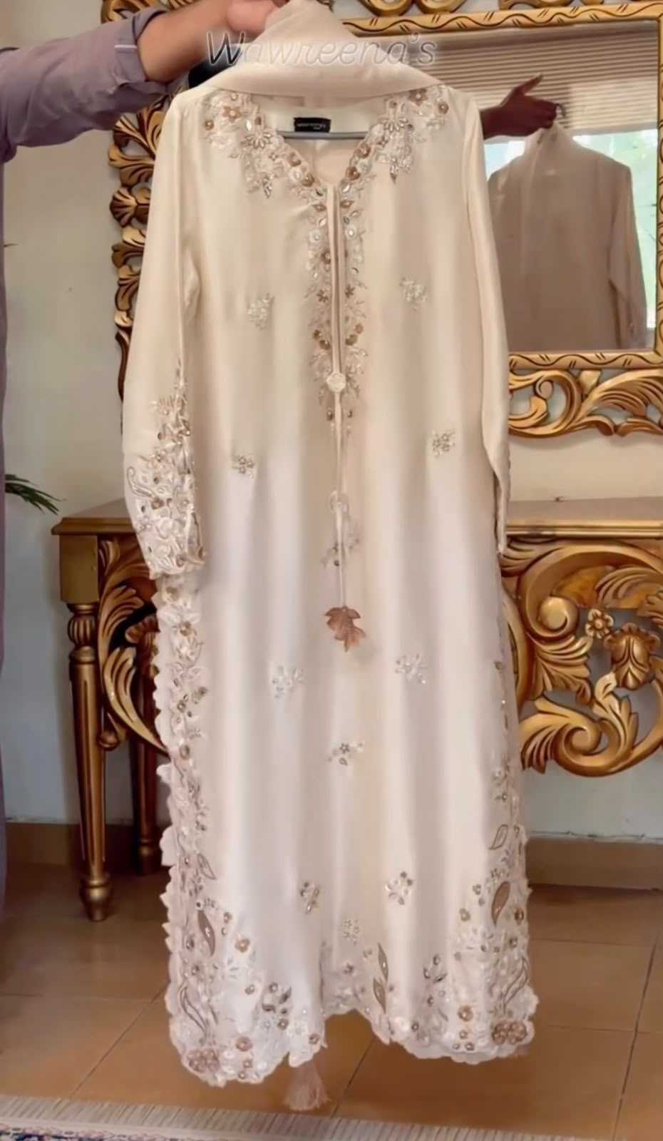 Heavy Roman Silk Embroidery Suit