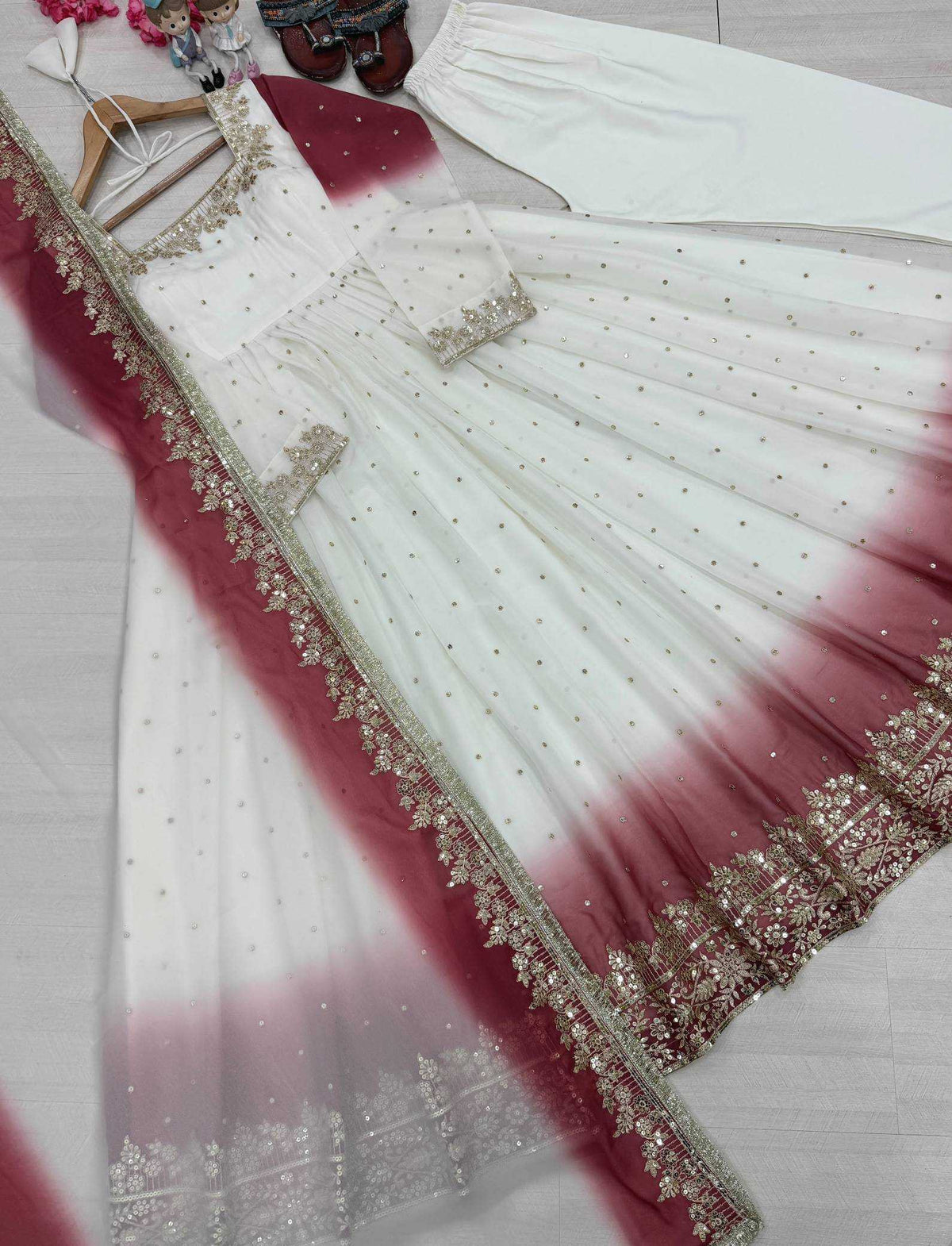 Cotton Embroidery Gown JT-147232