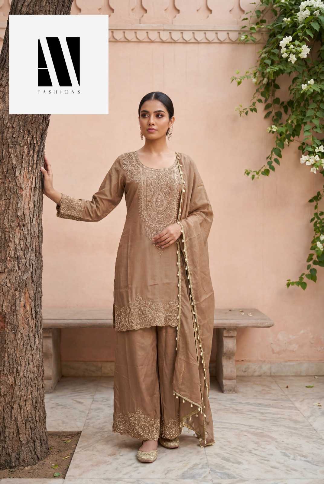 Ladies Suit