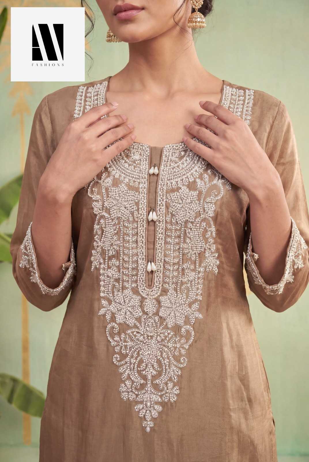 Ladies Suit