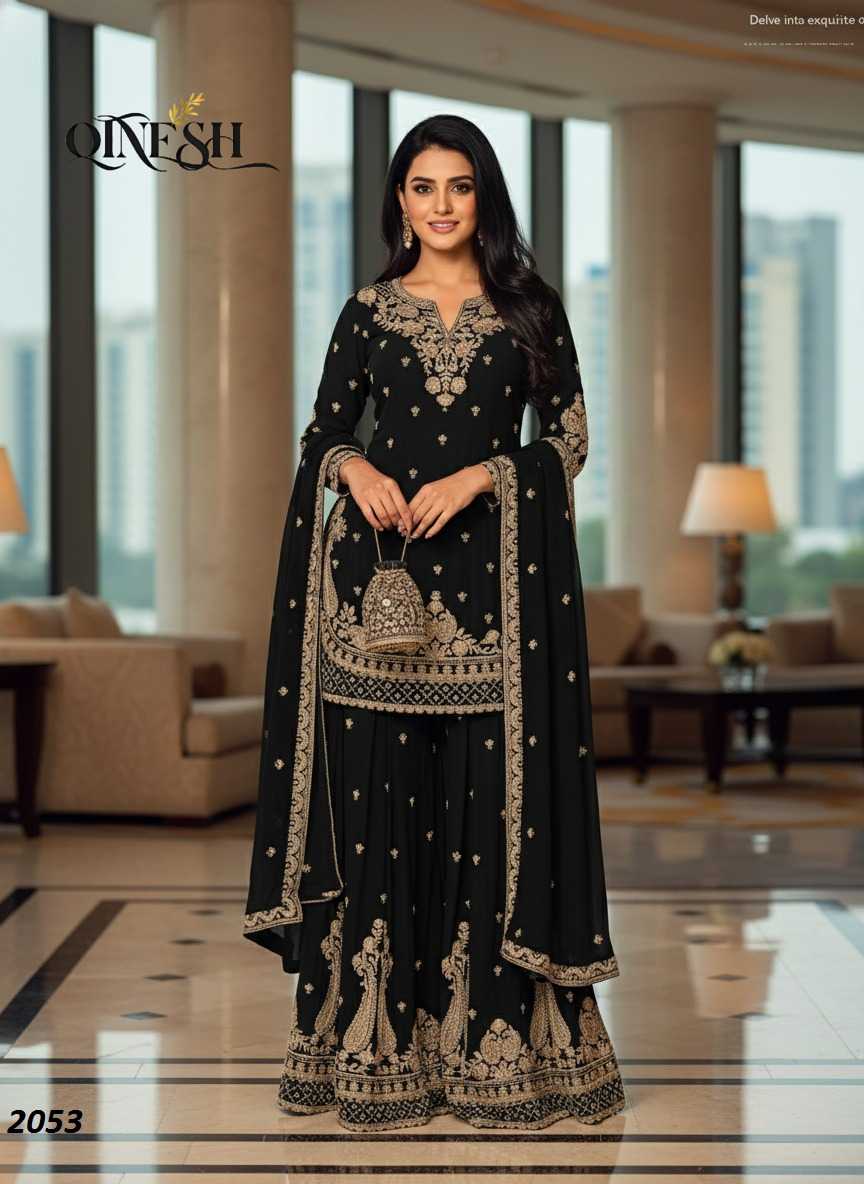 Embroidery Suit