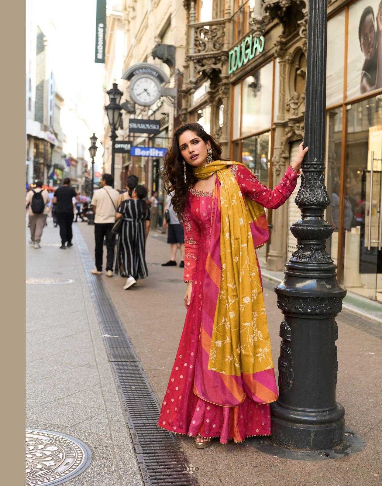 Pure Silk Embroidery Gown