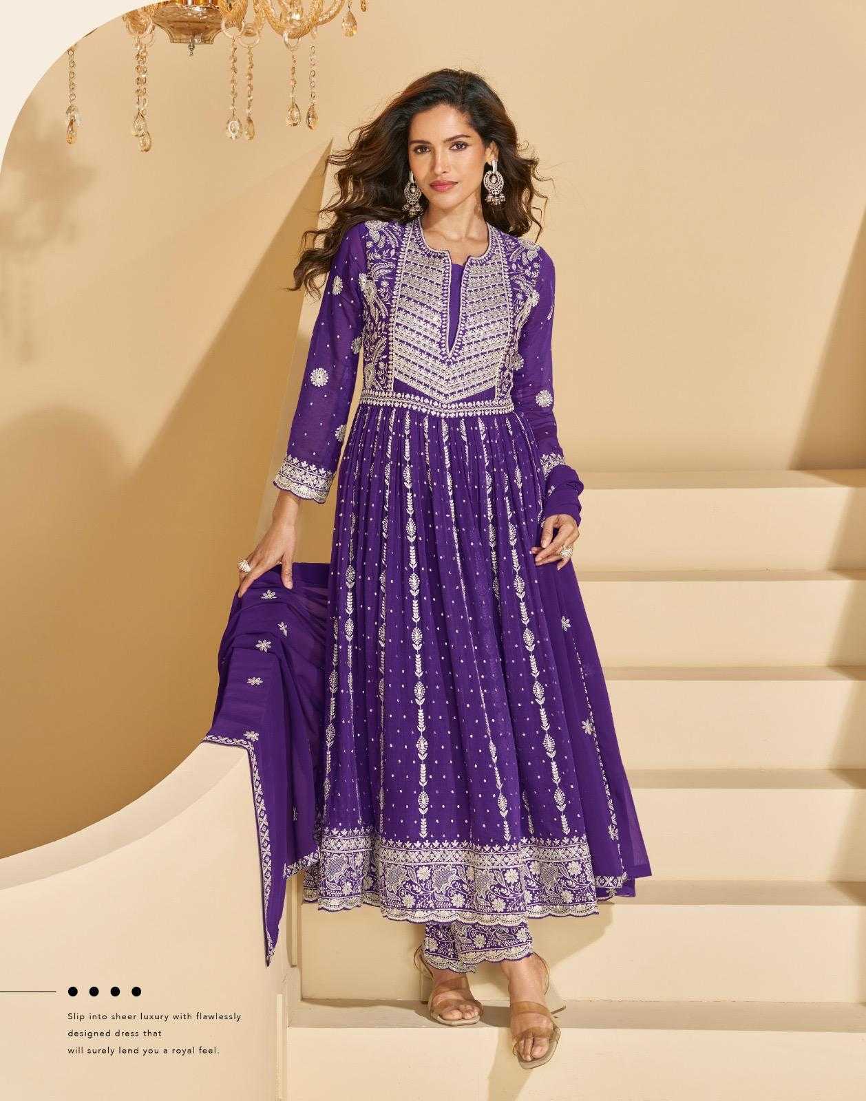 Embroidery Suit