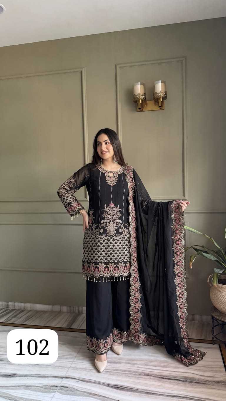 Embroidery Suit