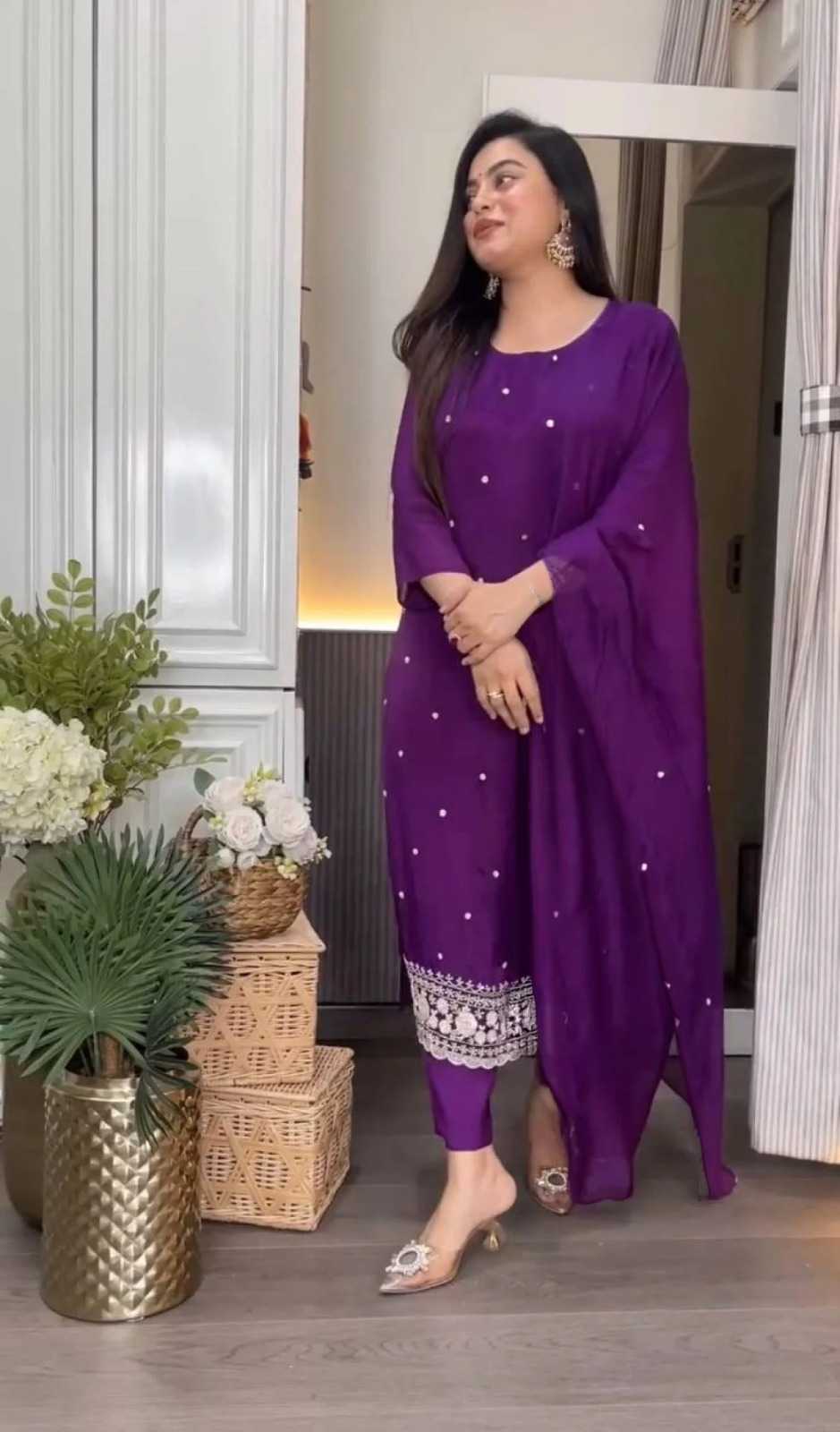 Embroidery Suit