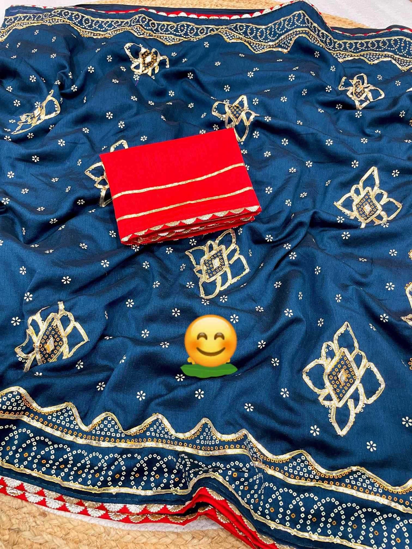 Vichitra Silk Traditional Saree