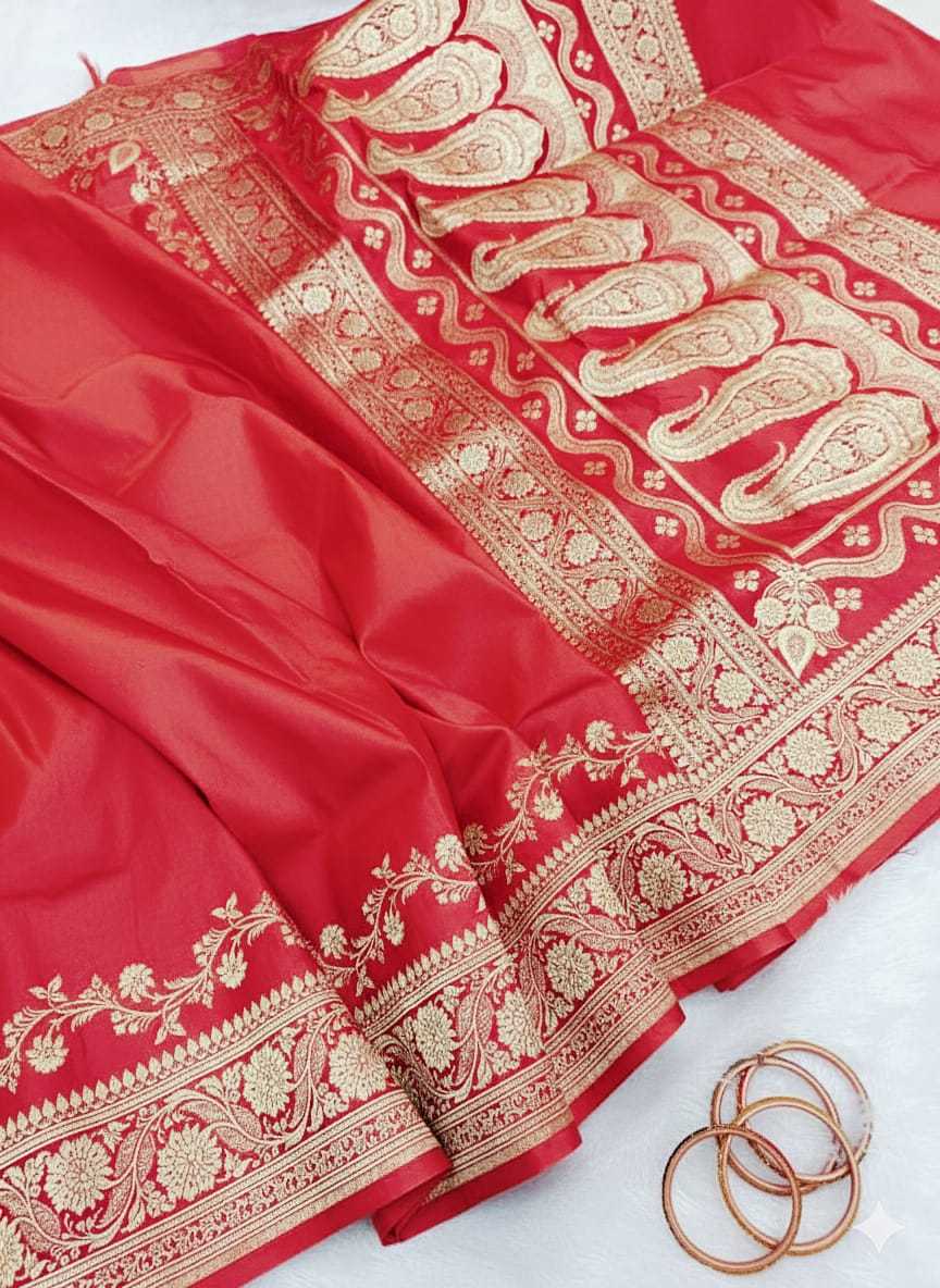 Full Banarasi Soft Silk Zari Border Saree