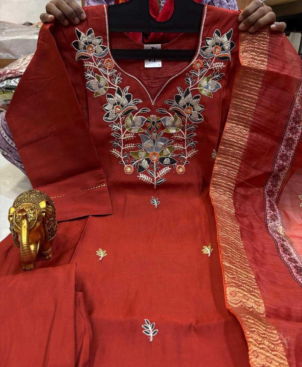 Dakshanya Heavy Silk Fancy Kurti