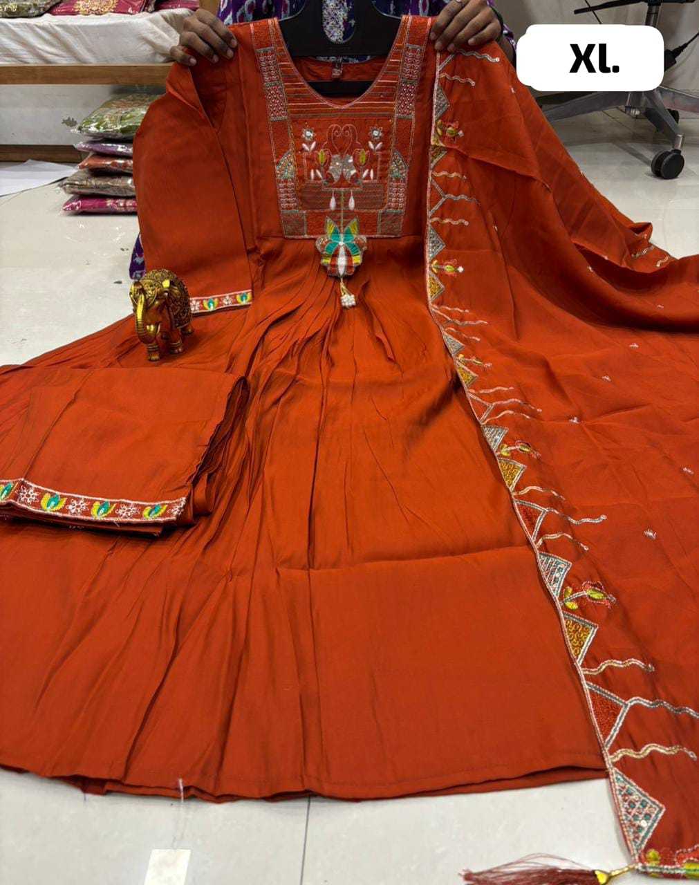 Gargi Muslin Ladies Suit