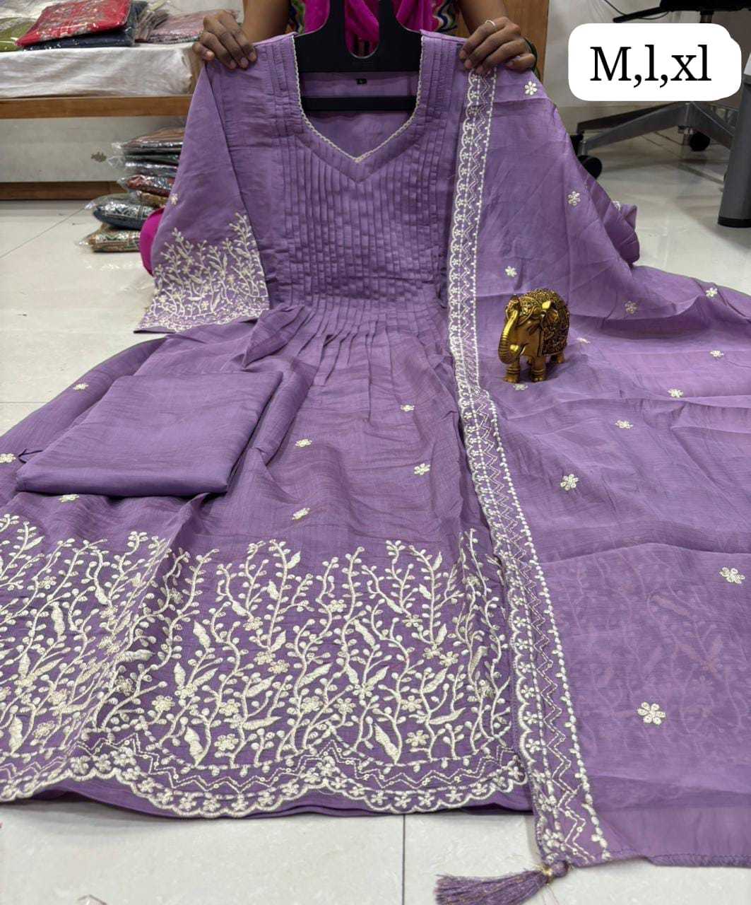 Kavini Chanderi Soft Ladies Suit
