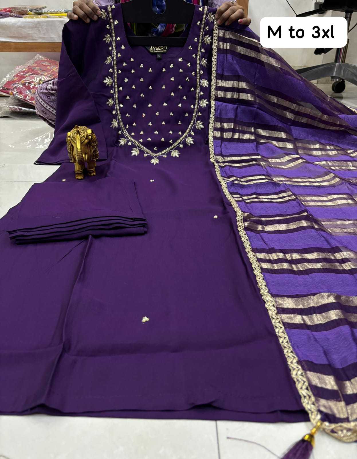Ladies Suit