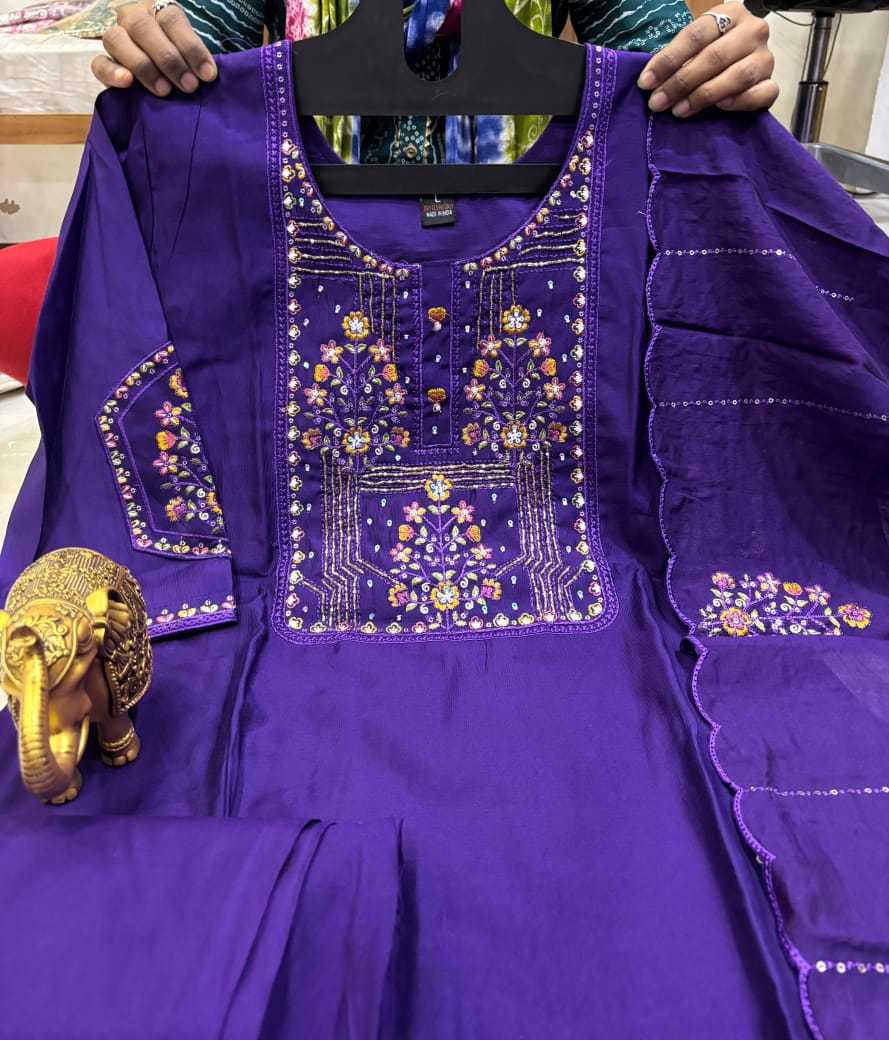 Ladies Suit